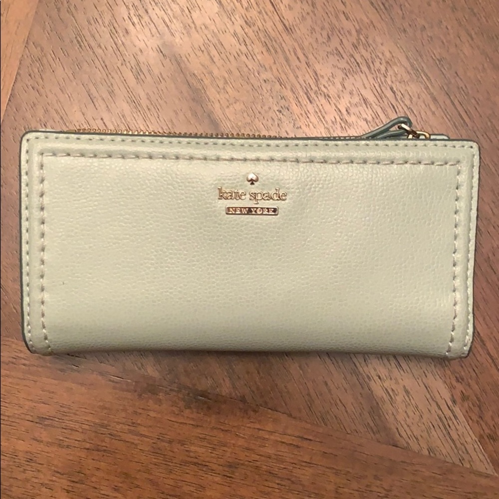 Kate Spade Braylon Patterson Drive Wallet